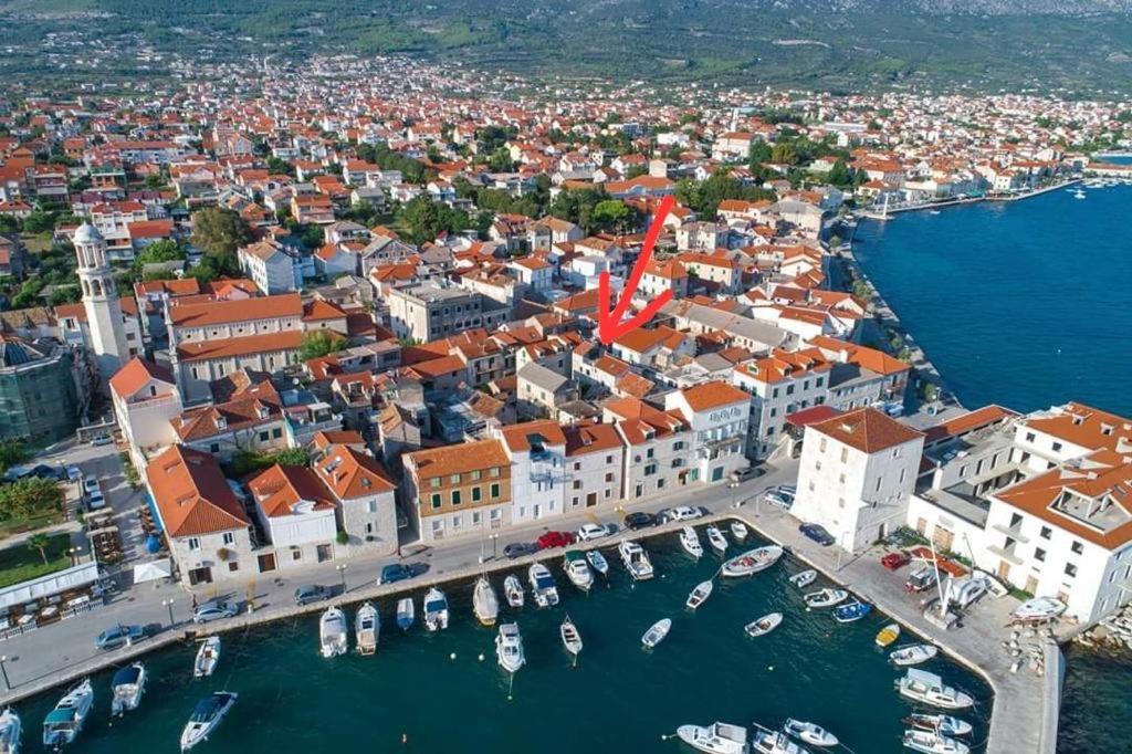 Guesthouse Nina Kaštel Novi Eksteriør bilde